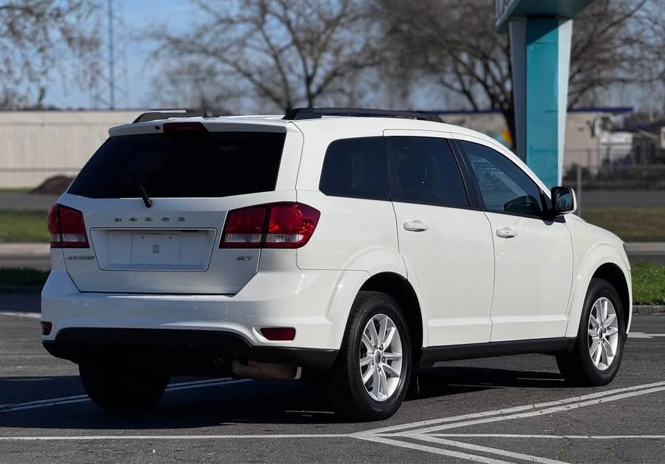 2018 Dodge Journey - Image 8 of 19