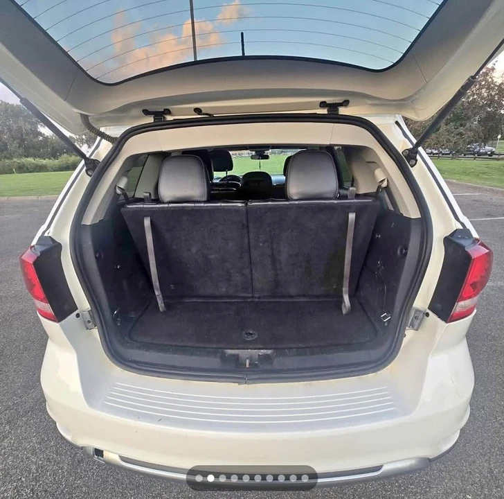 2018 Dodge Journey - Image 2 of 4