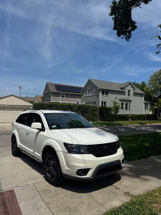 2018 Dodge Journey - Image 2 of 9