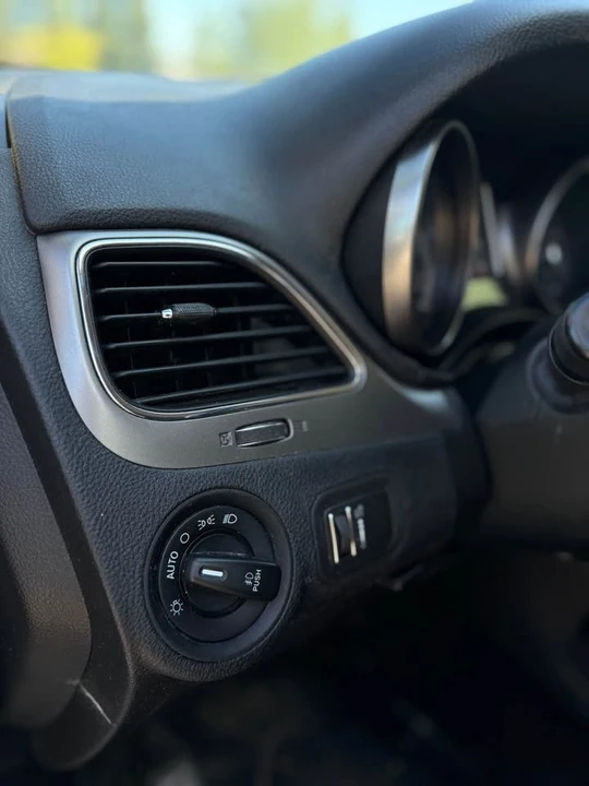2018 Dodge Journey - Image 15 of 20
