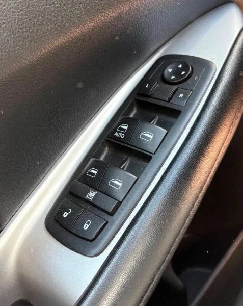 2018 Dodge Journey - Image 6 of 12
