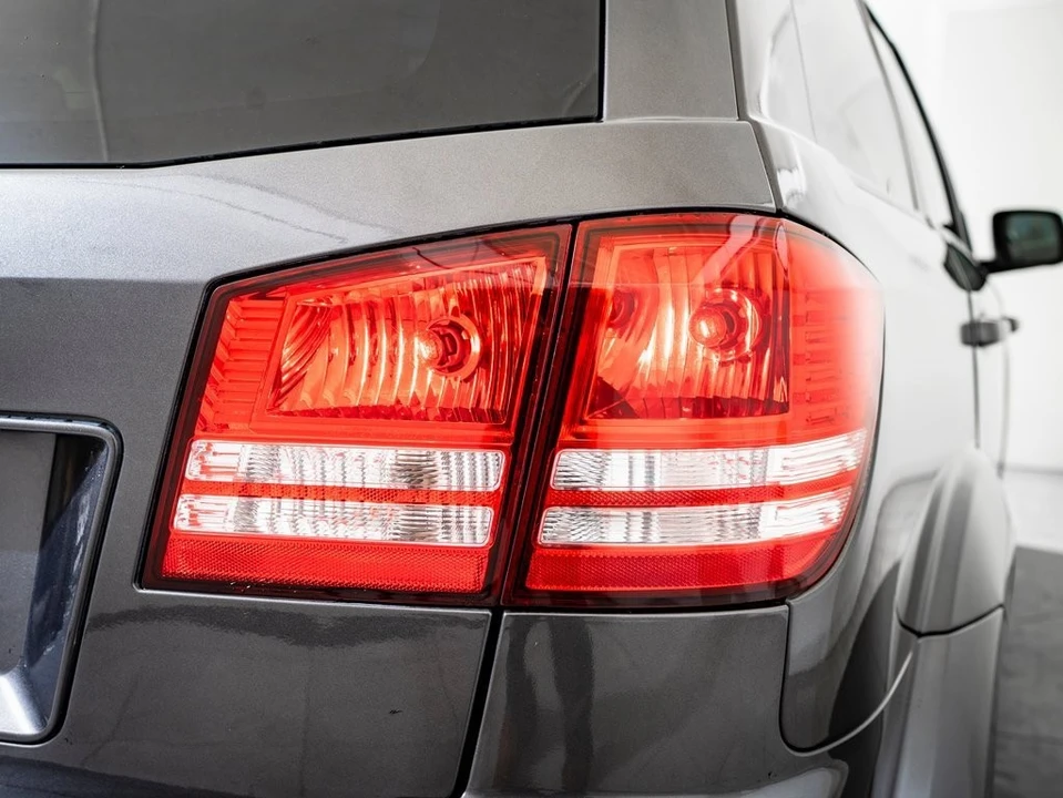 2018 Dodge Journey - Image 9 of 21