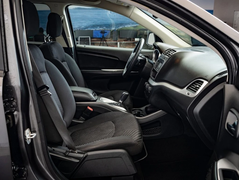 2018 Dodge Journey - Image 19 of 21