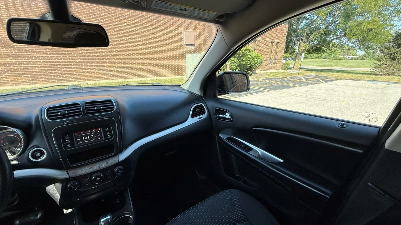 2018 Dodge Journey - Image 18 of 21