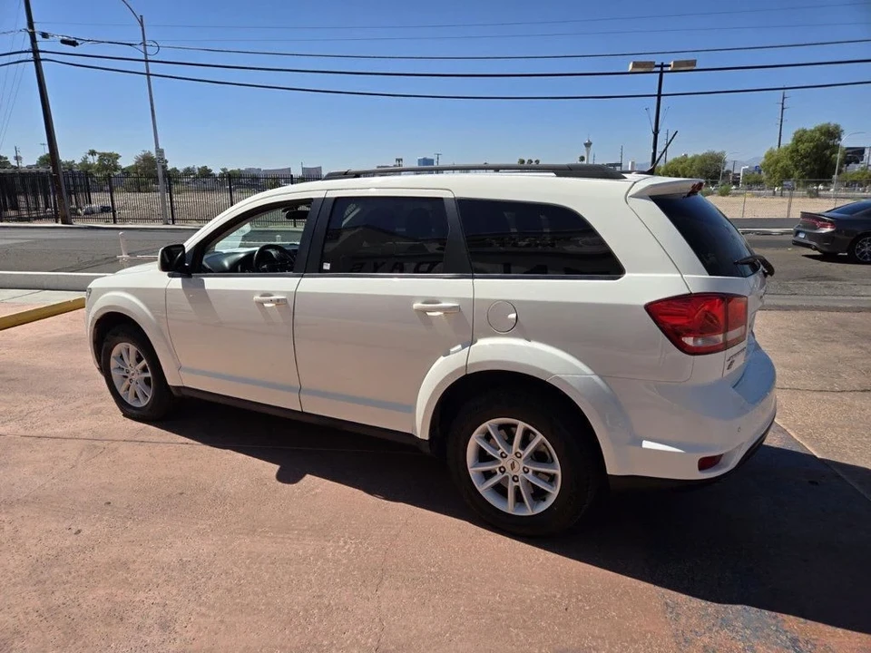 2018 Dodge Journey - Image 2 of 18