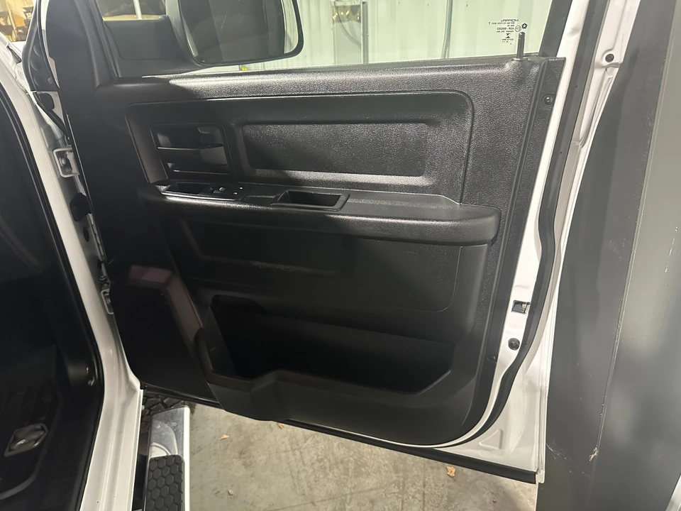2018 Ram Heavy Duty - Image 10 of 21