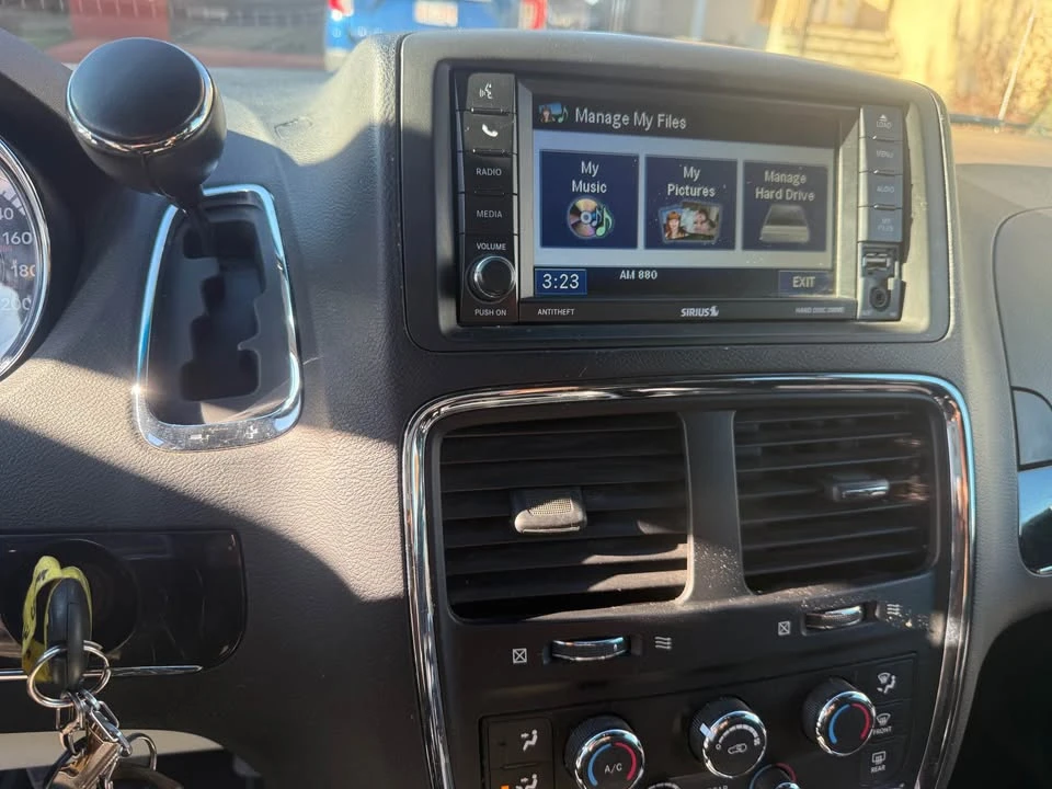 2018 Dodge Caravan - Image 5 of 7