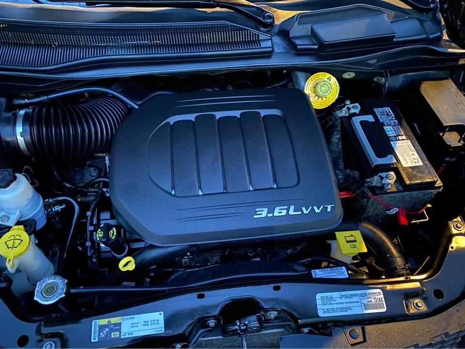 2018 Dodge Caravan - Image 5 of 9