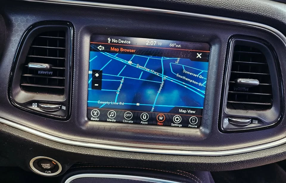 2018 Dodge Challenger 3rd Gen - Image 3 of 10
