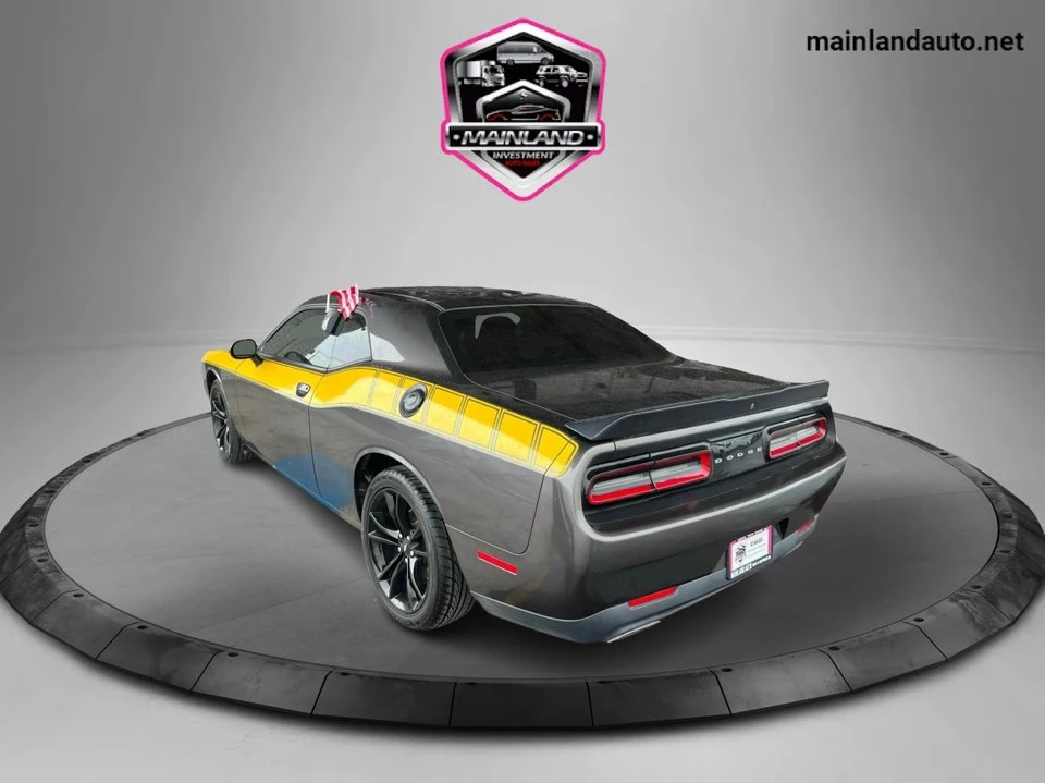 2018 Dodge Challenger 3rd Gen - Image 7 of 15