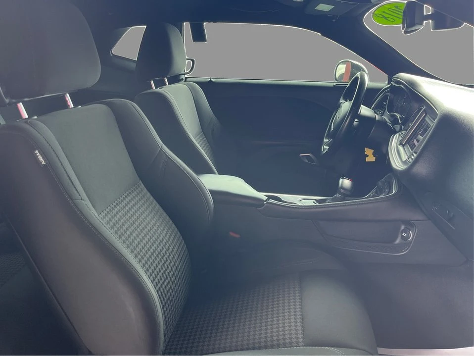 2018 Dodge Challenger 3rd Gen - Image 9 of 15