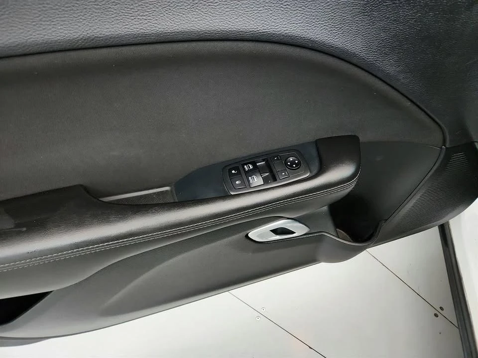 2018 Dodge Challenger 3rd Gen - Image 20 of 20