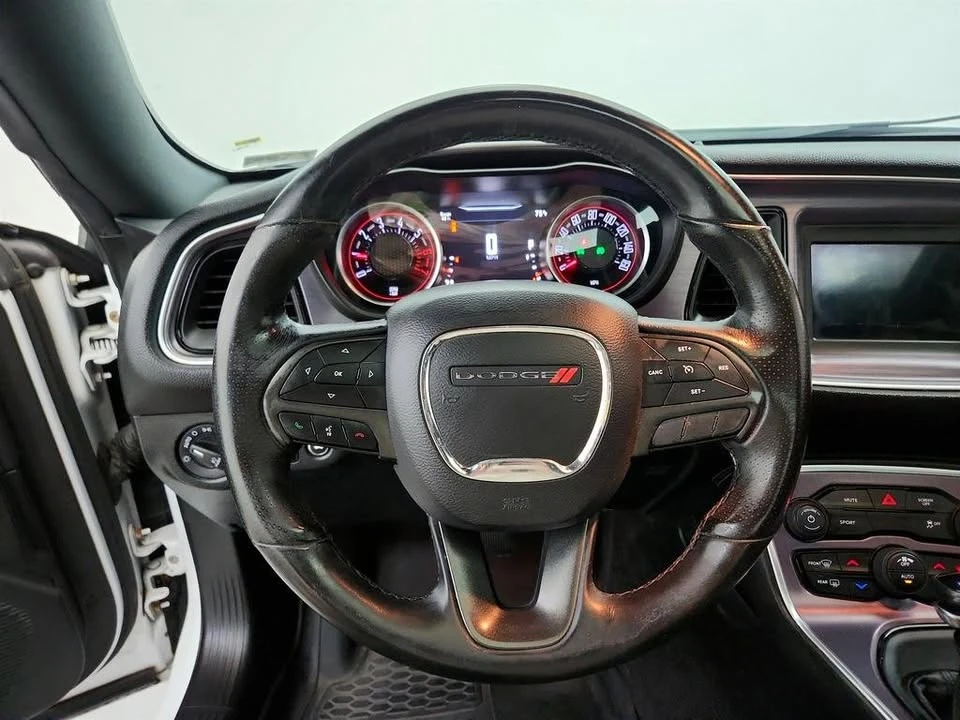 2018 Dodge Challenger 3rd Gen - Image 16 of 20
