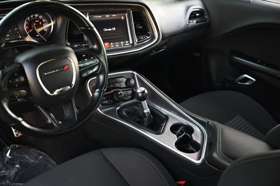 2018 Dodge Challenger 3rd Gen - Image 18 of 19