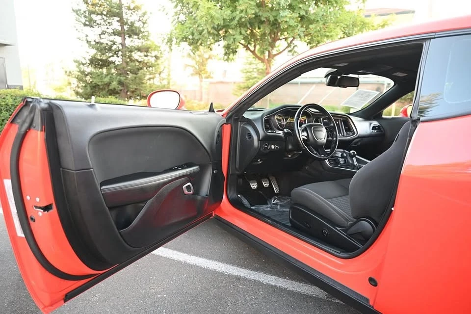 2018 Dodge Challenger 3rd Gen - Image 15 of 19