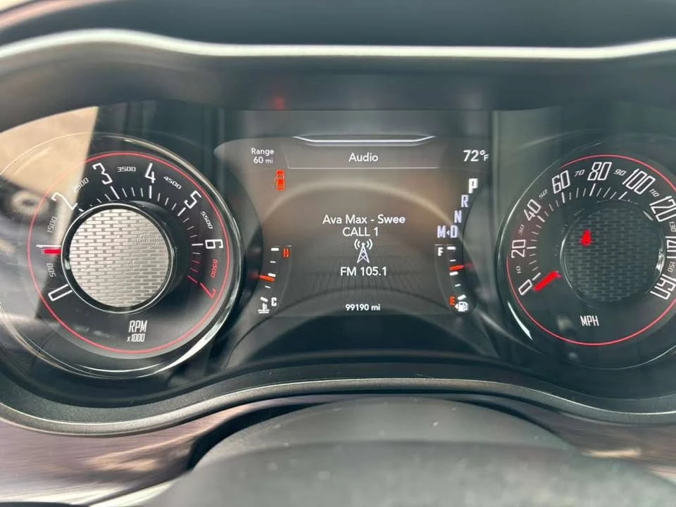 2018 Dodge Challenger 3rd Gen - Image 10 of 19