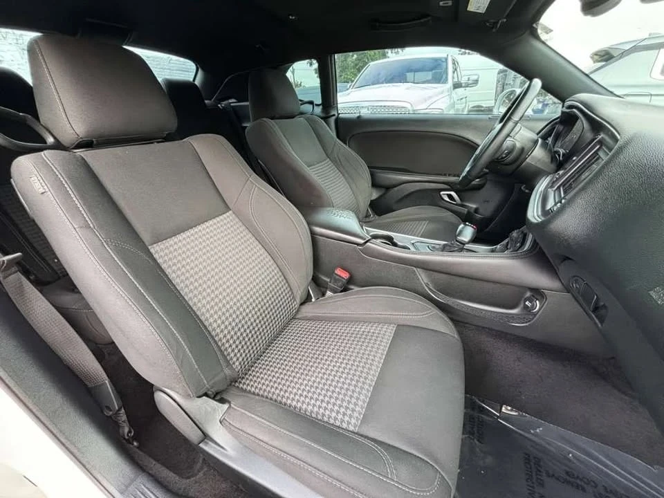 2018 Dodge Challenger 3rd Gen - Image 7 of 20