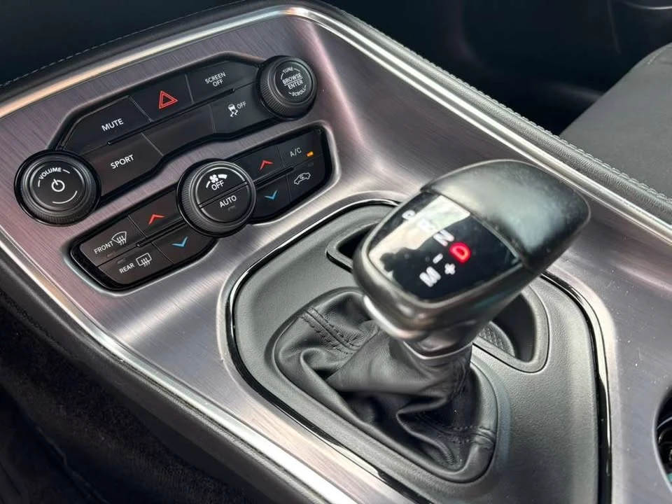 2018 Dodge Challenger 3rd Gen - Image 13 of 19