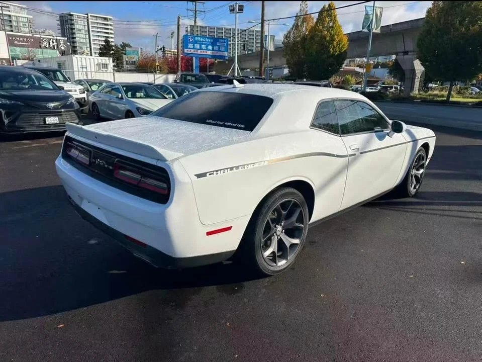 2018 Dodge Challenger 3rd Gen - Image 7 of 19