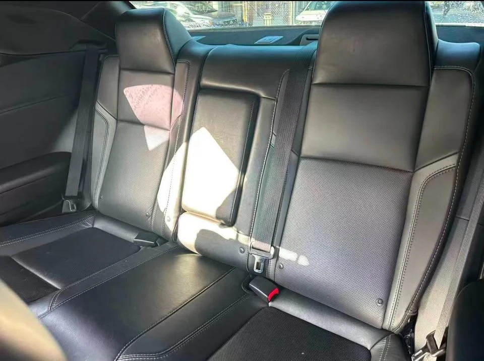 2018 Dodge Challenger 3rd Gen - Image 17 of 19