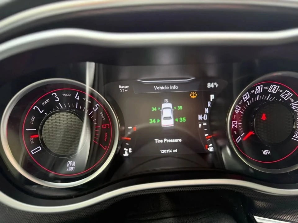 2018 Dodge Challenger 3rd Gen - Image 19 of 20
