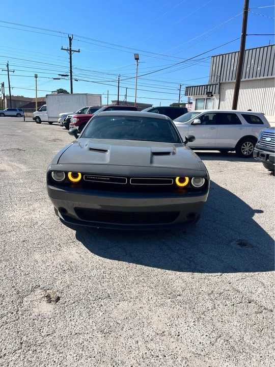 2018 Dodge Challenger 3rd Gen - Image 2 of 15