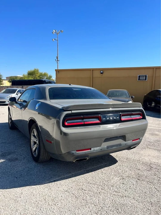 2018 Dodge Challenger 3rd Gen - Image 3 of 15