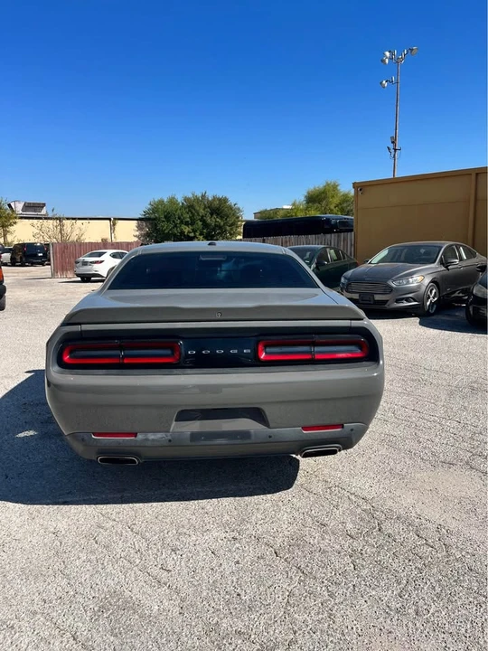 2018 Dodge Challenger 3rd Gen - Image 4 of 15