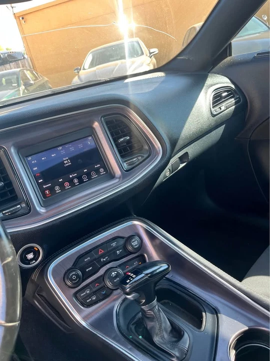 2018 Dodge Challenger 3rd Gen - Image 9 of 15