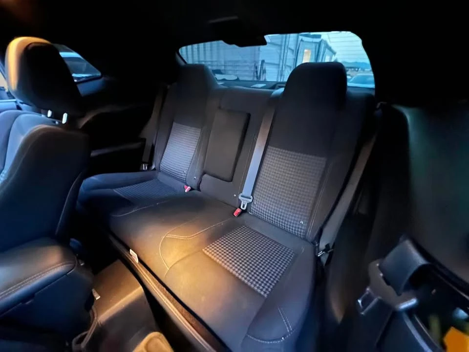 2018 Dodge Challenger 3rd Gen - Image 17 of 20