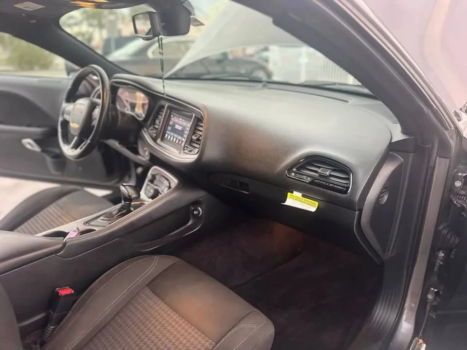 2018 Dodge Challenger 3rd Gen - Image 10 of 20