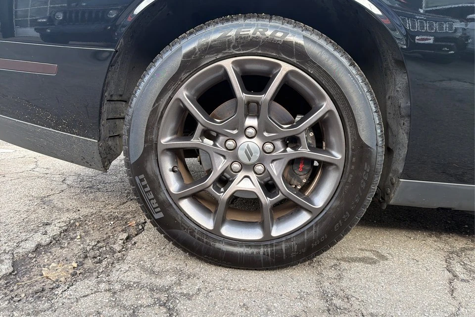 2018 Dodge Challenger 3rd Gen - Image 17 of 20