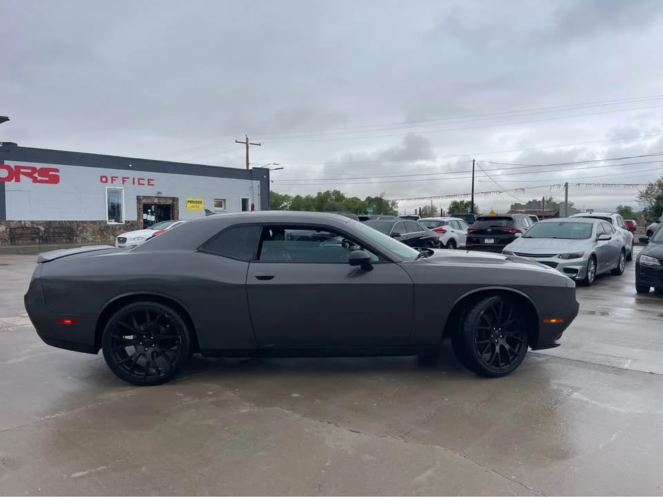 2018 Dodge Challenger 3rd Gen - Image 2 of 17