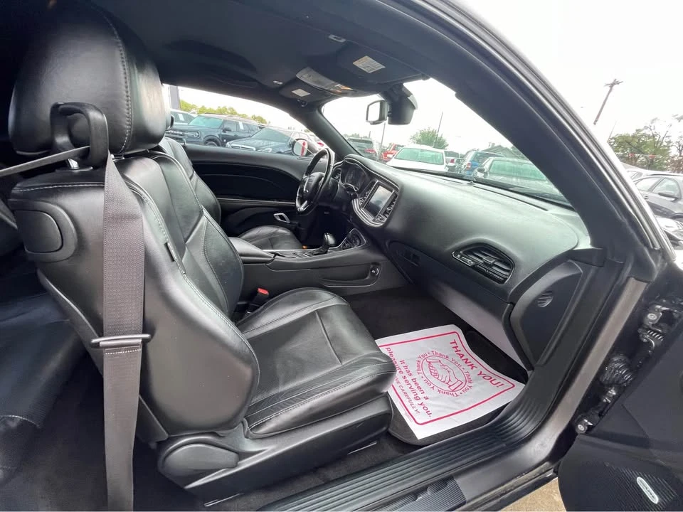 2018 Dodge Challenger 3rd Gen - Image 13 of 17