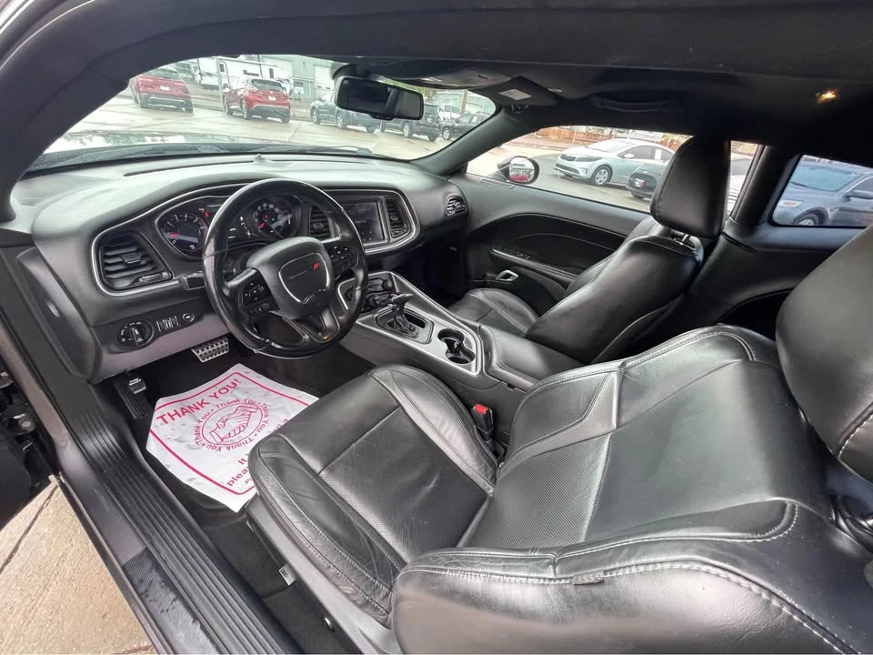 2018 Dodge Challenger 3rd Gen - Image 9 of 17
