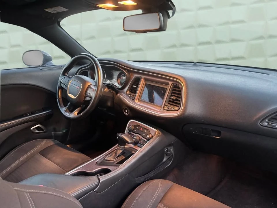 2018 Dodge Challenger 3rd Gen - Image 15 of 20