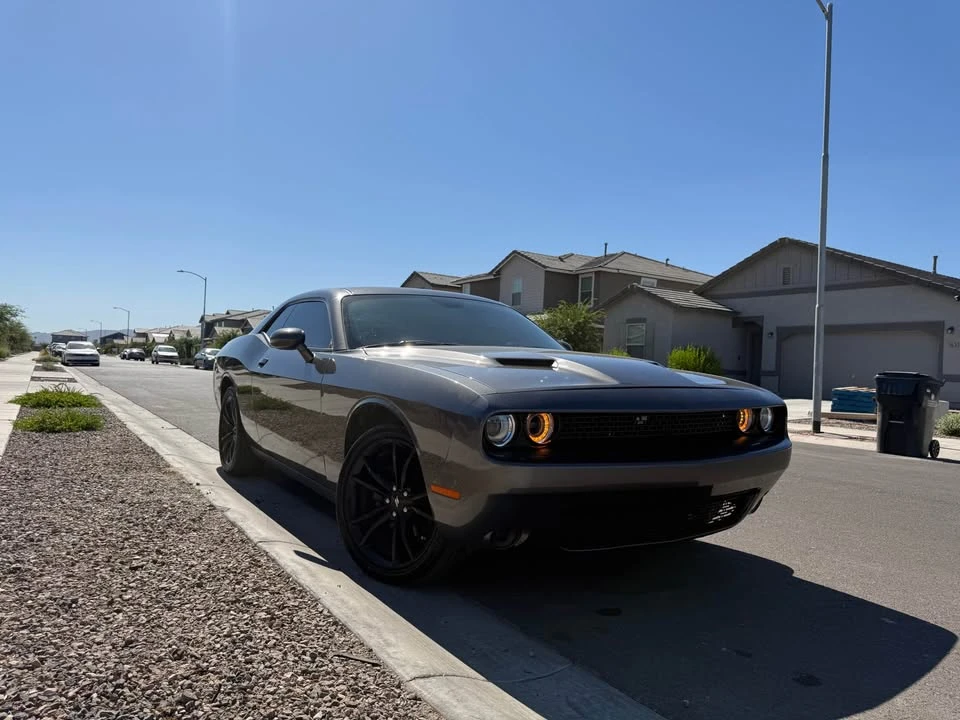 2018 Dodge Challenger 3rd Gen - Image 2 of 8