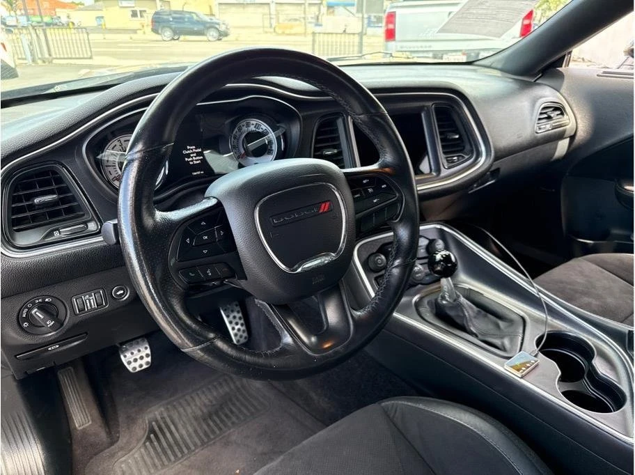 2018 Dodge Challenger 3rd Gen - Image 6 of 18