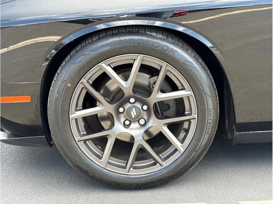 2018 Dodge Challenger 3rd Gen - Image 11 of 18