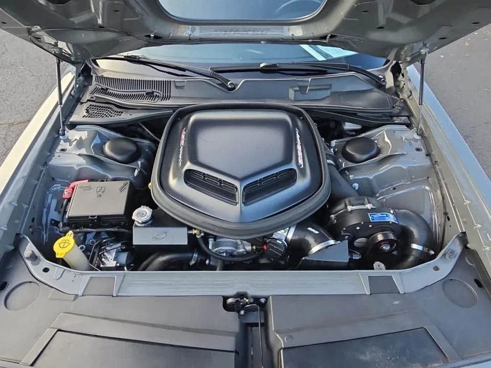 2018 Dodge Challenger SRT8 & 392 3rd Gen - Image 6 of 19
