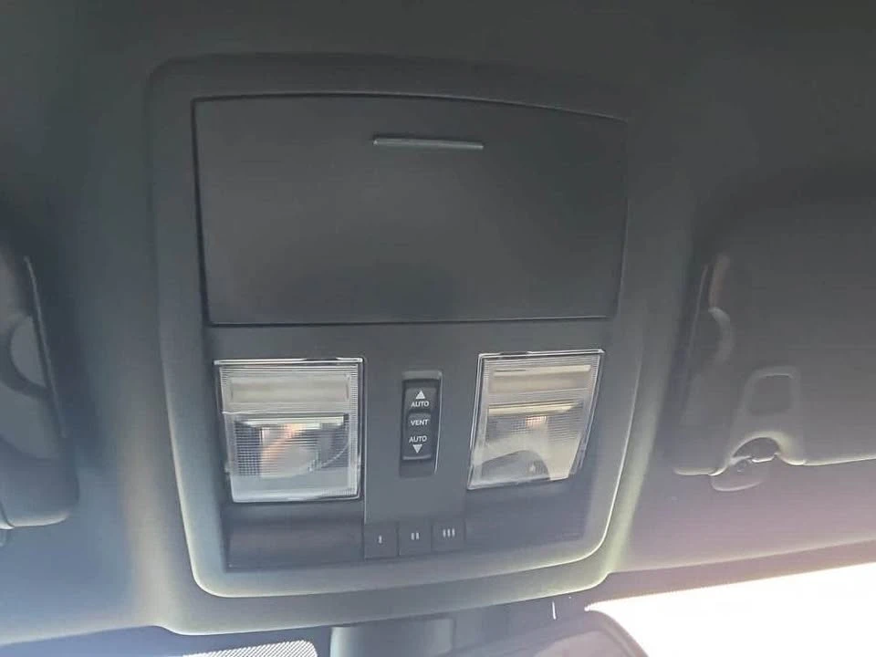 2018 Dodge Challenger SRT8 & 392 3rd Gen - Image 16 of 19