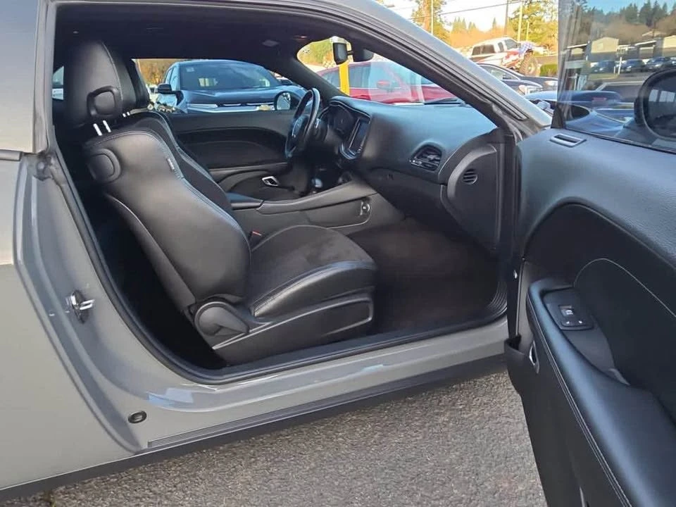 2018 Dodge Challenger SRT8 & 392 3rd Gen - Image 17 of 19
