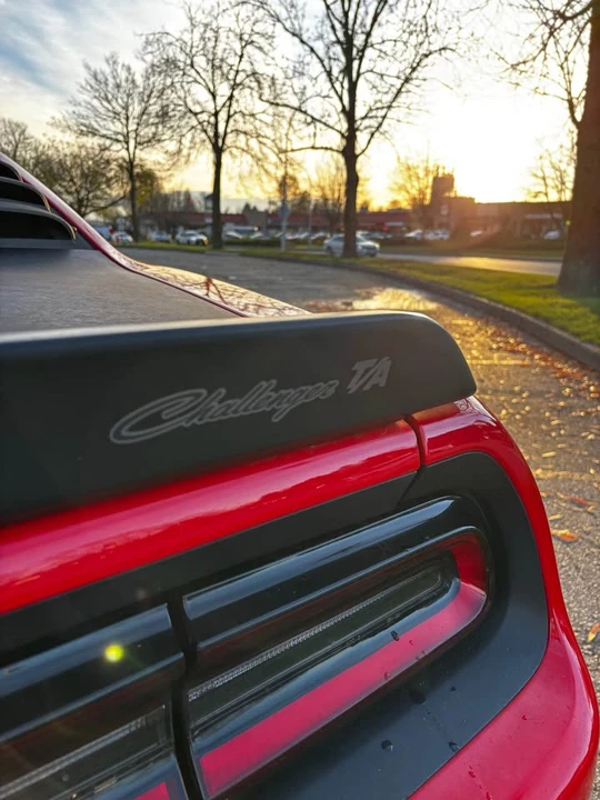 2018 Dodge Challenger SRT8 & 392 3rd Gen - Image 6 of 12