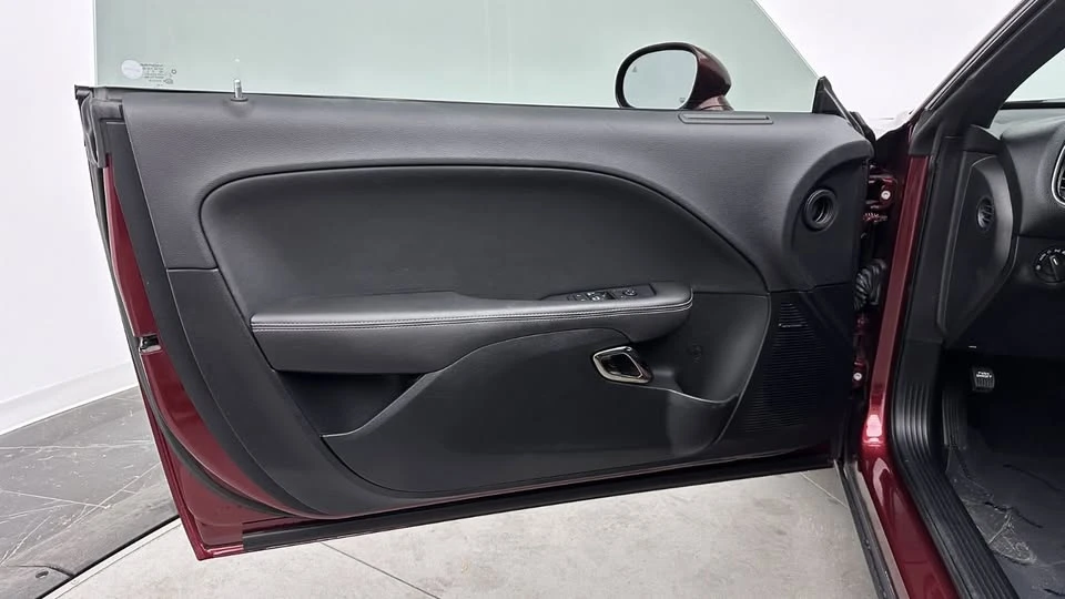 2018 Dodge Challenger 3rd Gen - Image 9 of 20