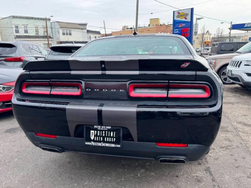 2018 Dodge Challenger 3rd Gen - Image 5 of 20