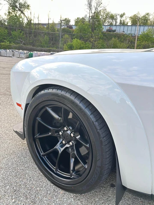 2018 Dodge Challenger 3rd Gen - Image 11 of 17
