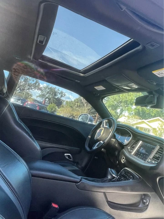 2018 Dodge Challenger 3rd Gen - Image 10 of 16