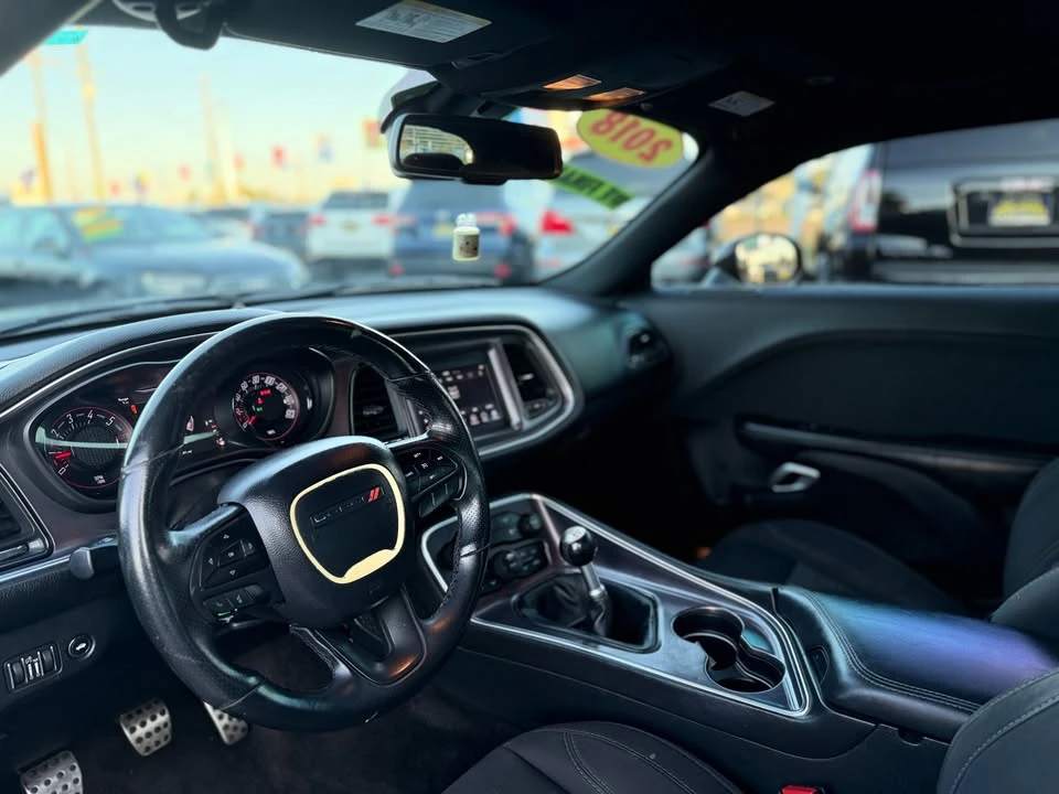 2018 Dodge Challenger 3rd Gen - Image 10 of 20