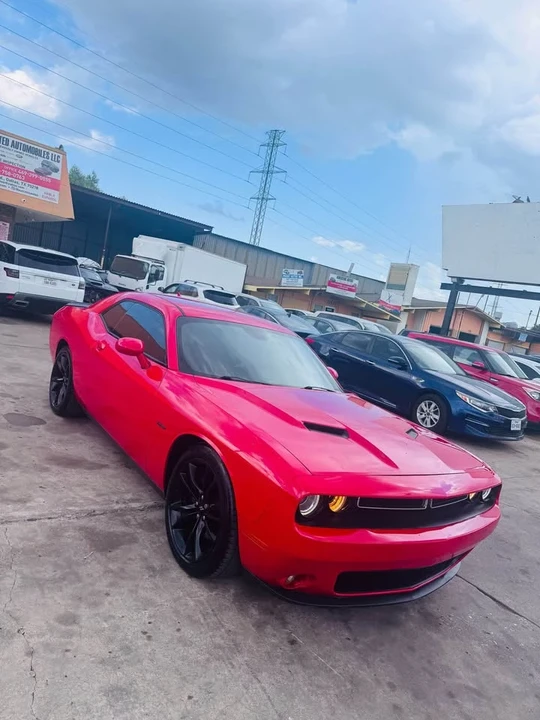 2018 Dodge Challenger 3rd Gen - Image 2 of 13