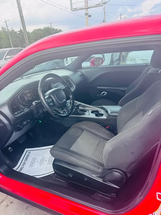 2018 Dodge Challenger 3rd Gen - Image 6 of 13